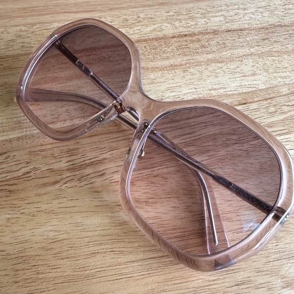 Oversized Coach Frames - Picture 1 of 11